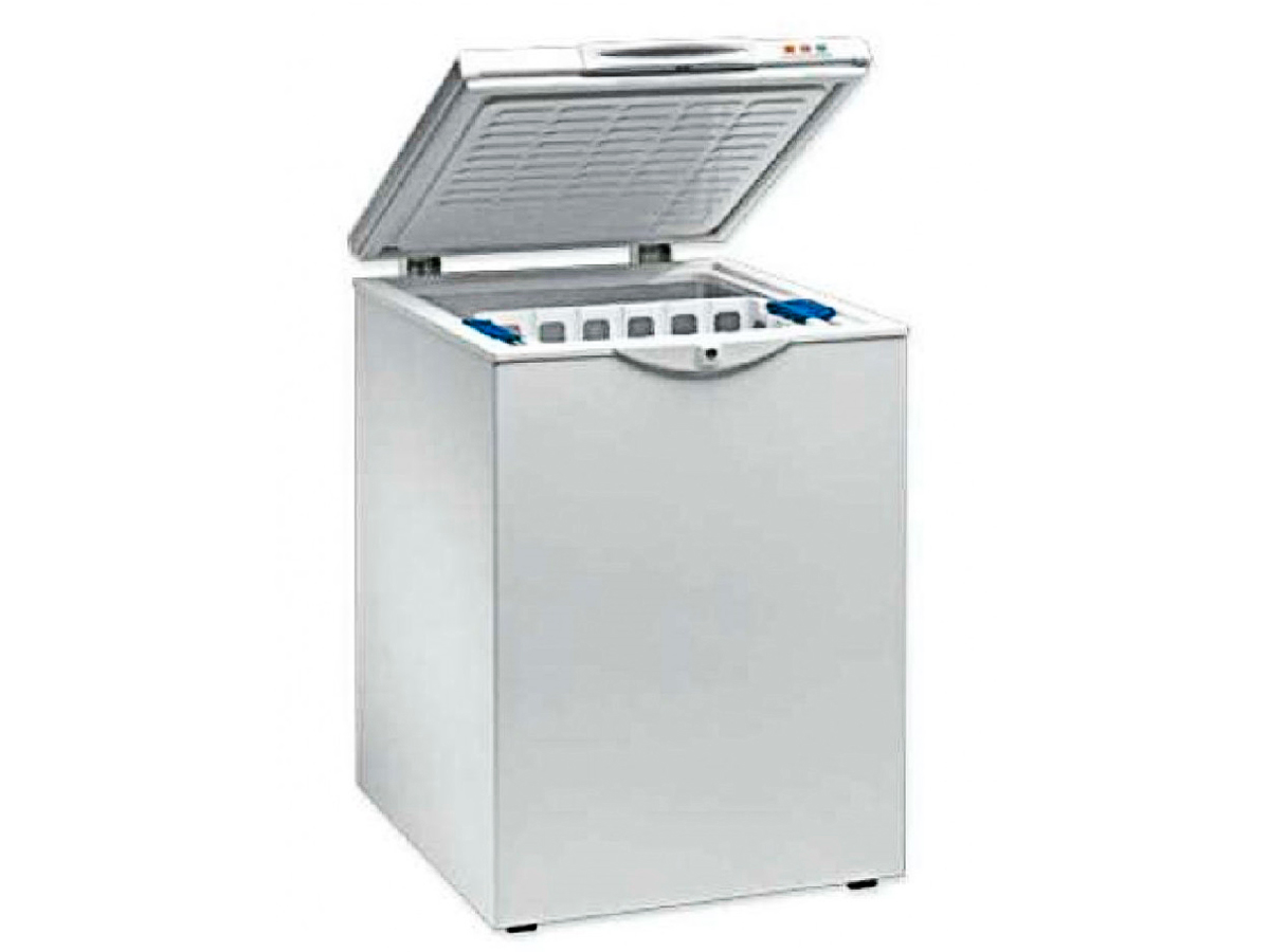 CONGELADOR-HORIZONTAL-PUERTA-CIEGA-ABATIBLE-HC170-CLIMA-HOSTELERÍA.jpg